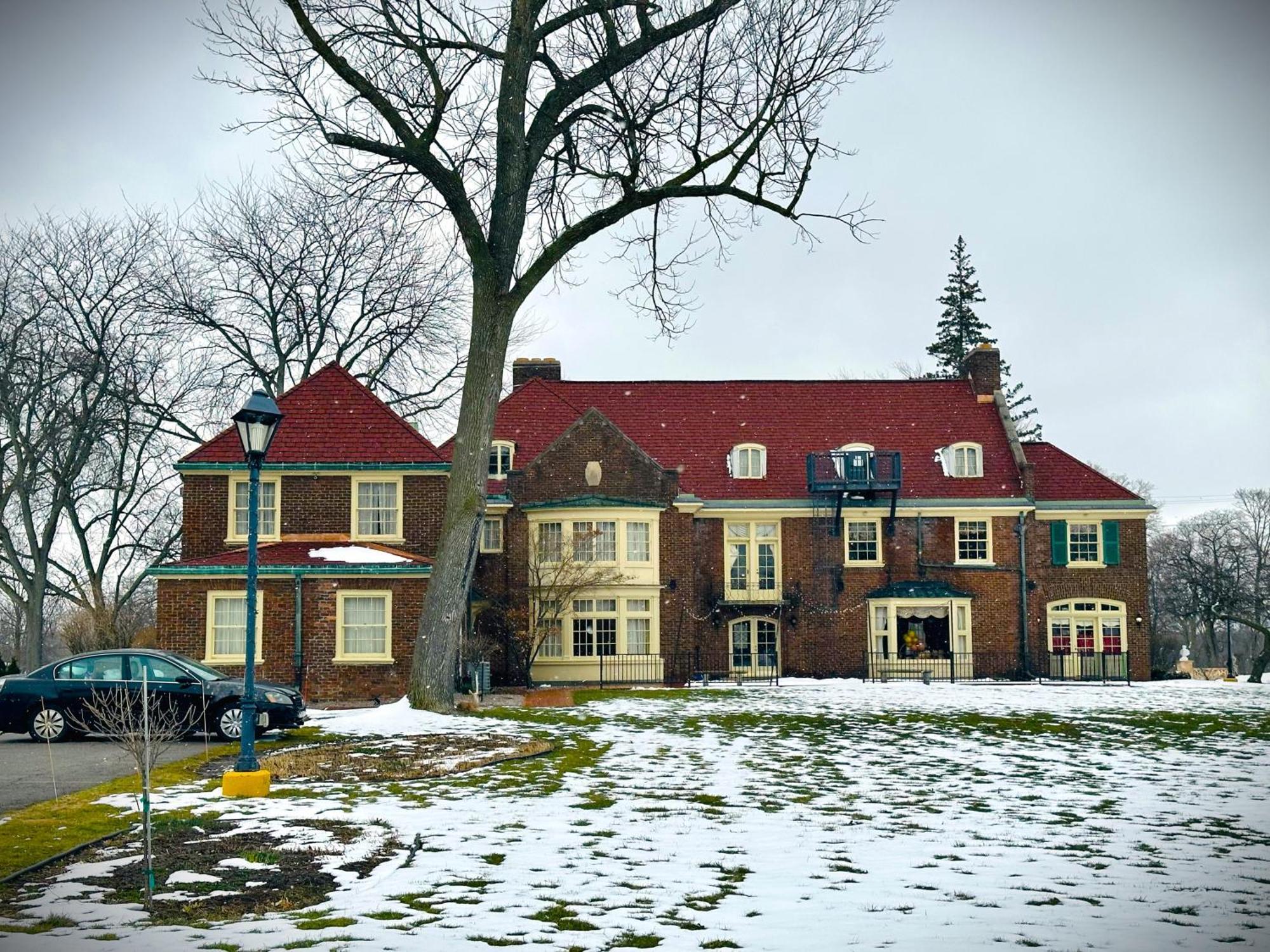 Montague Inn Bed & Breakfast Сагъно Екстериор снимка
