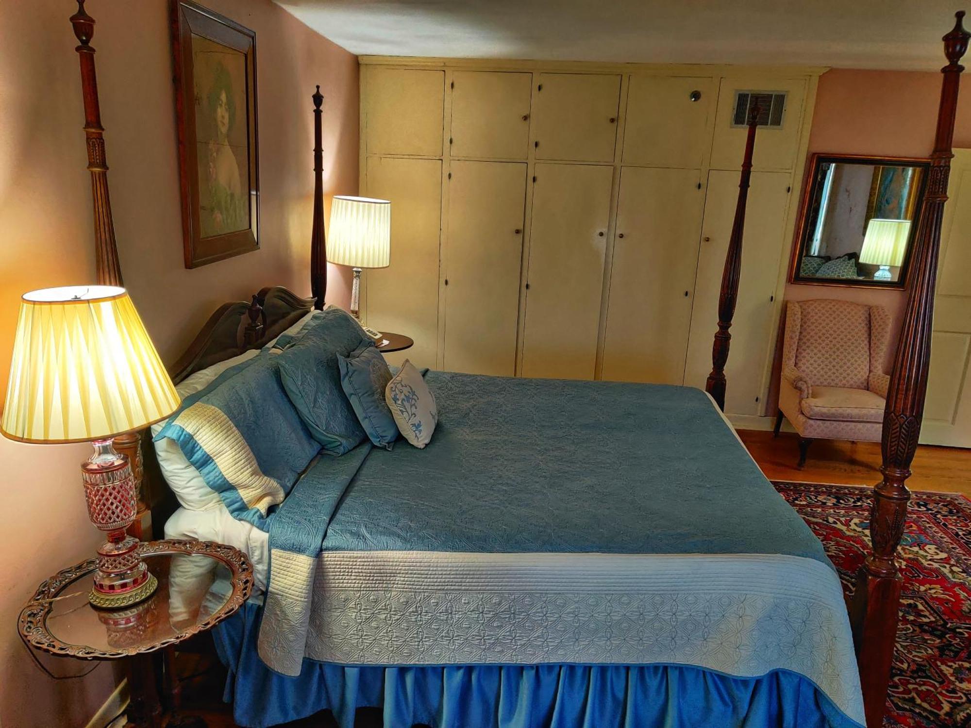 Montague Inn Bed & Breakfast Сагъно Екстериор снимка