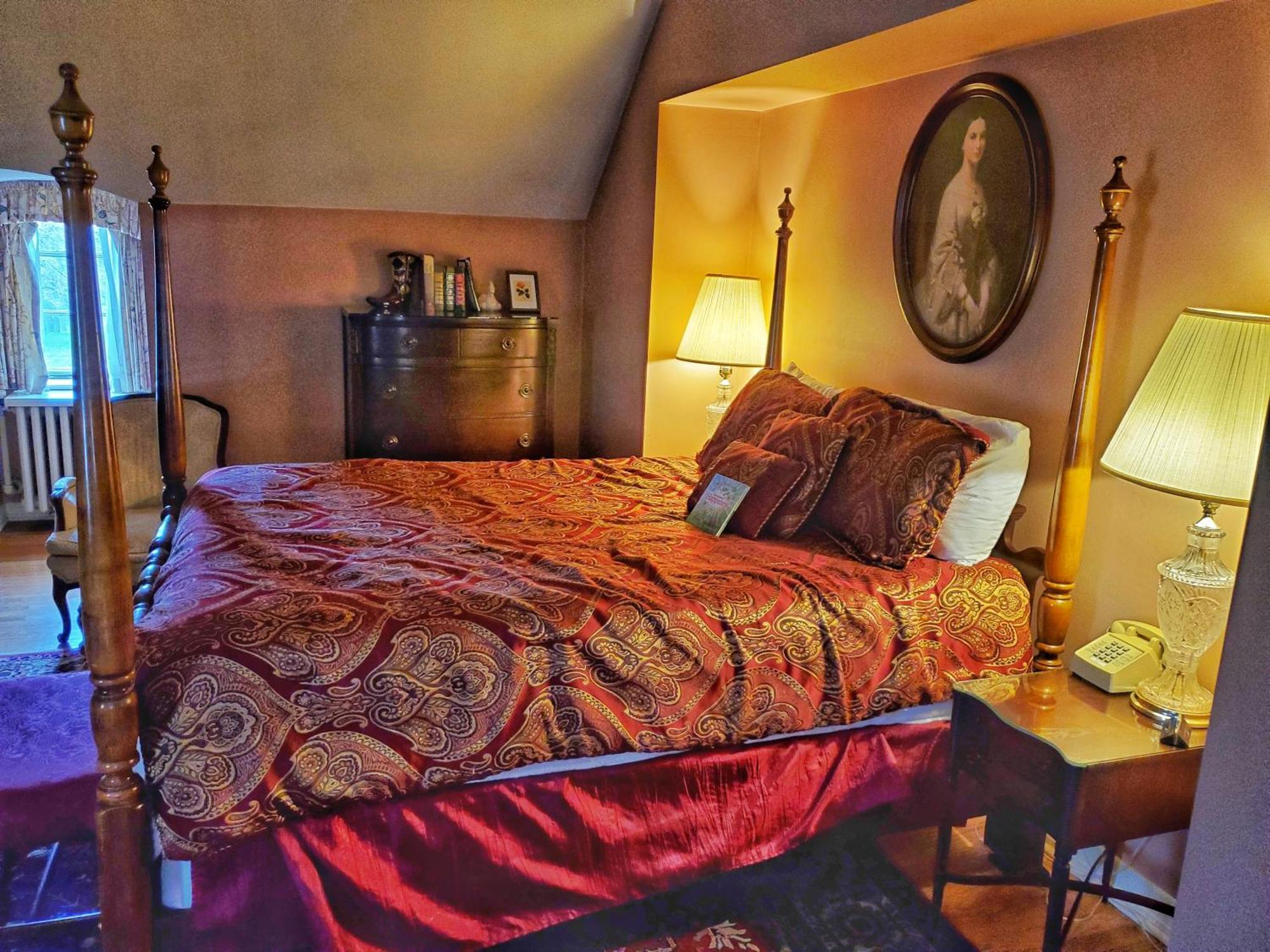 Montague Inn Bed & Breakfast Сагъно Екстериор снимка